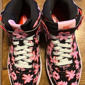 Nike Black and Pink Floral Sneakers
